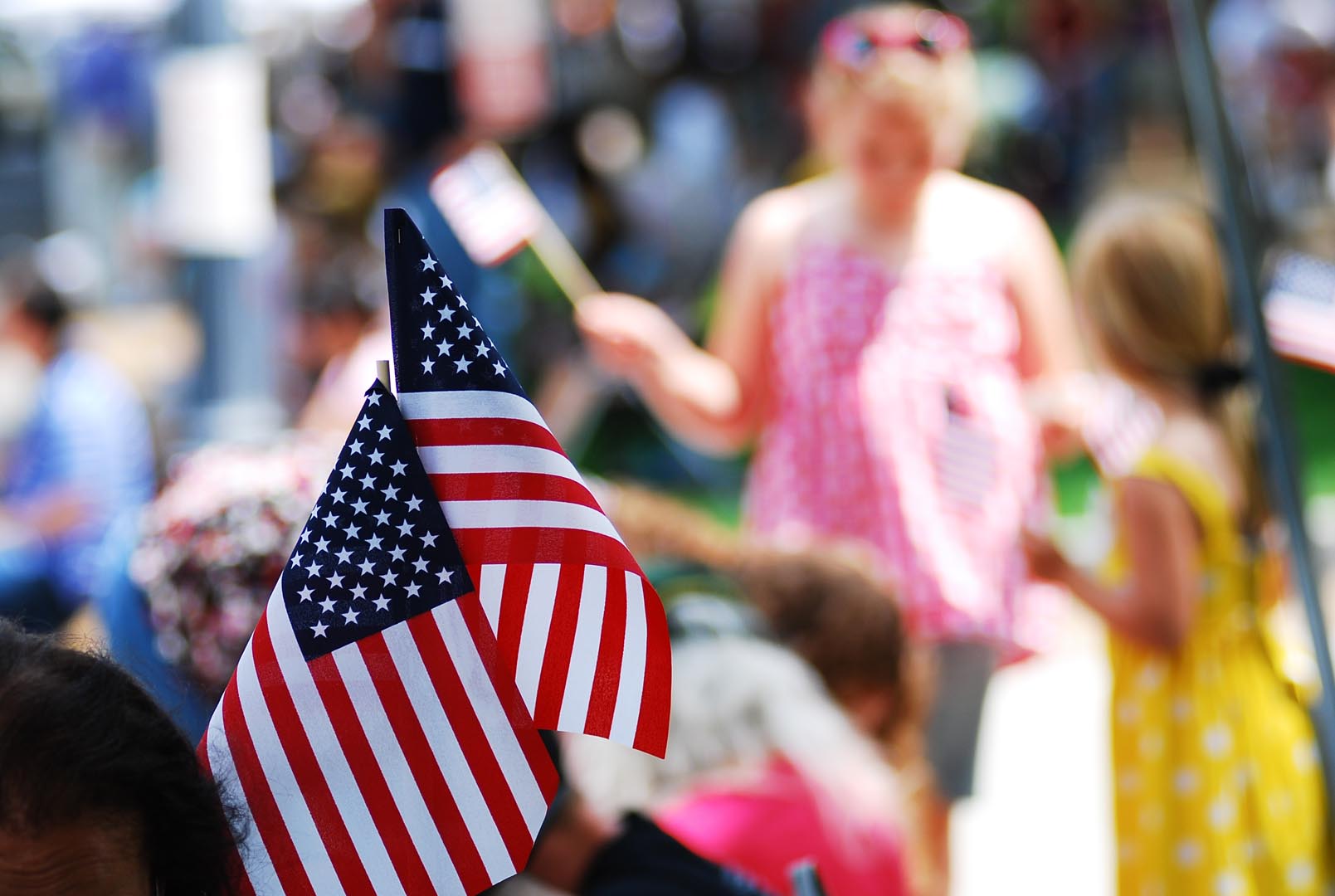 Check out these 4th of July festivities near us! | Del Bello Lakes